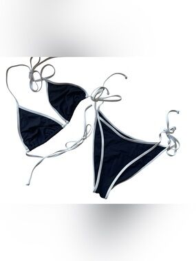 String Bikini